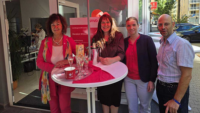 Das Team der Landesgeschäftsstelle, v. li.: Heike Sommerauer-Dörzapf, Christine Weidenauer, Verena Fassnacht-Manzhi und Dario Becci.