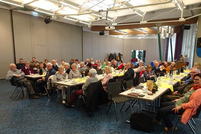 Voll besetzter Saal