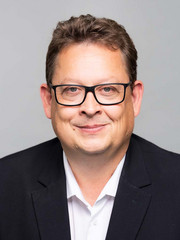 Porträtfoto Stefan Schwartze
